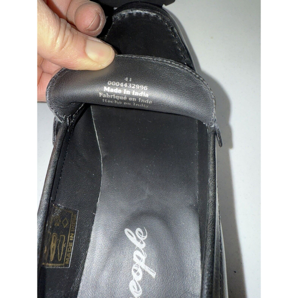 Free People Women's Lyra Lug Sole Black Leather Loafers Sz 11 - Picture 6 of 16